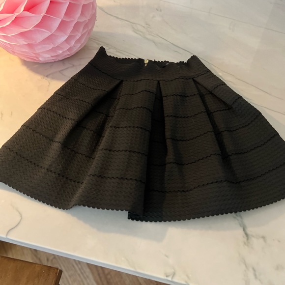Dry Goods Honey Punch Skirt Black box pleated bandage texture skater skirt sz M - Picture 2 of 5